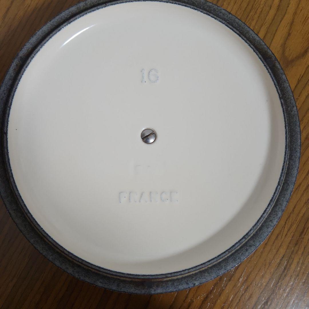 【LE CREUSET】ココットロンド 両手鍋 直径：約16cm ピンク