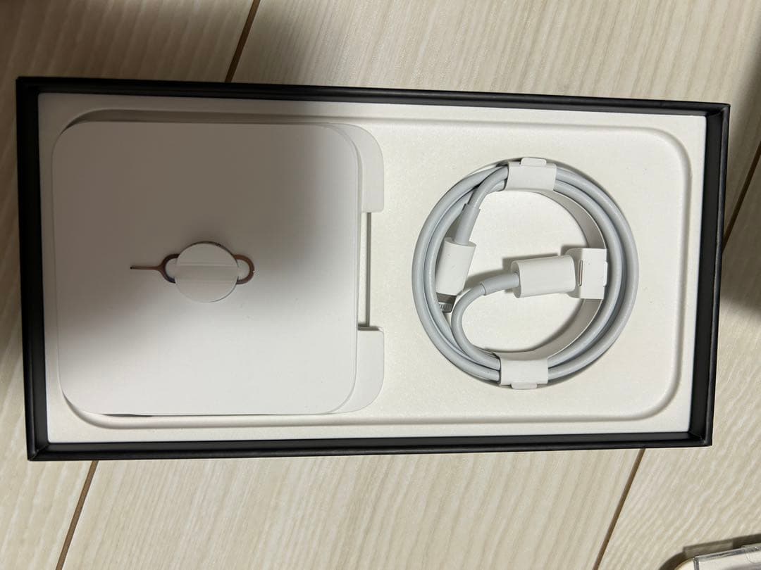 美品　携帯iPhone13 pro max 本体 256GB simロック無し