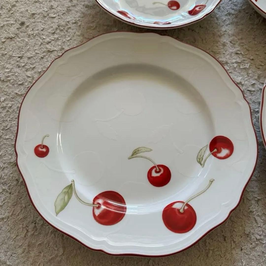 リチャードジノリ チェリー27cm×2枚,20cm×2枚