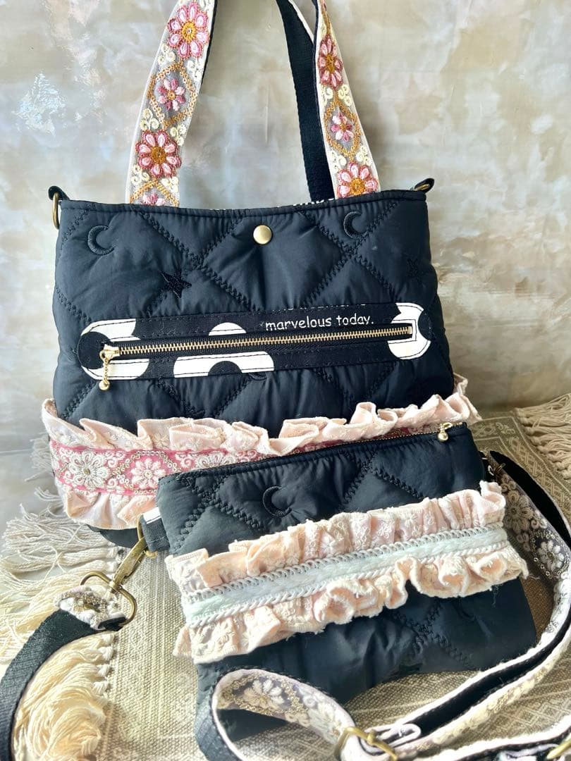 コヤンイサムチョン　Lサイズルミ　刺繍キルトのコロりんバッグ&スマホショルダー