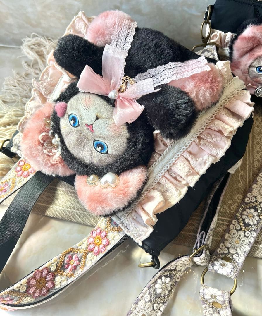 コヤンイサムチョン　Lサイズルミ　刺繍キルトのコロりんバッグ&スマホショルダー