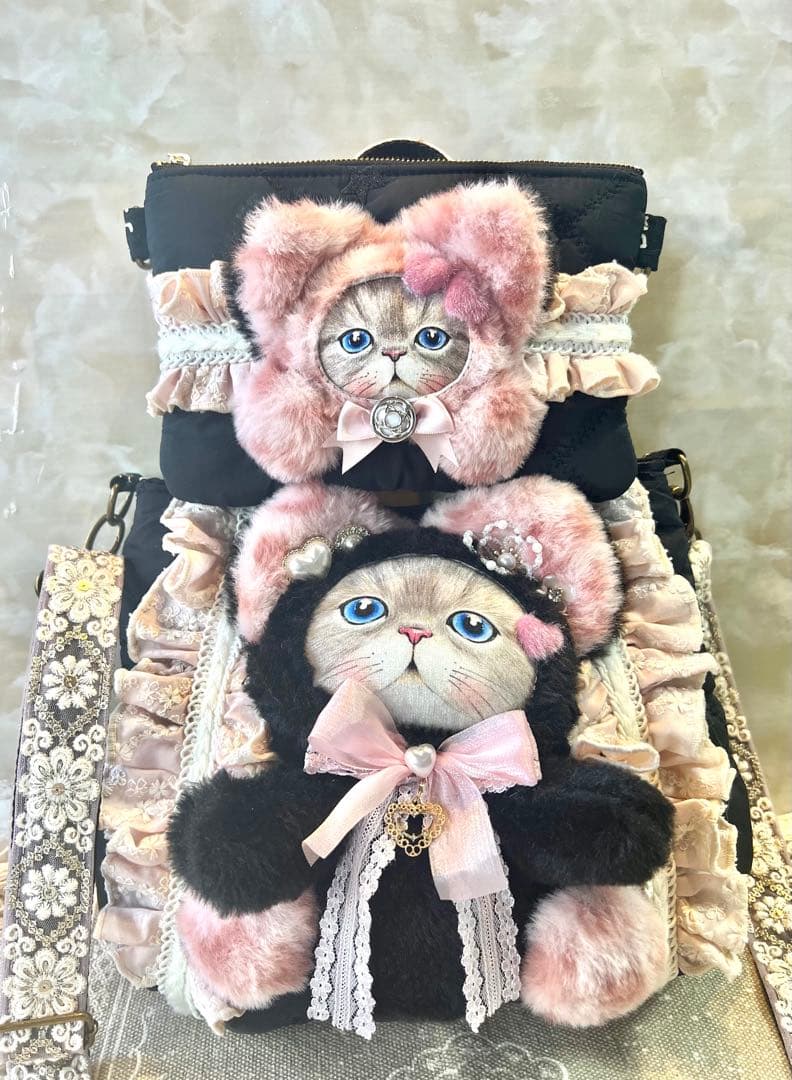 コヤンイサムチョン　Lサイズルミ　刺繍キルトのコロりんバッグ&スマホショルダー