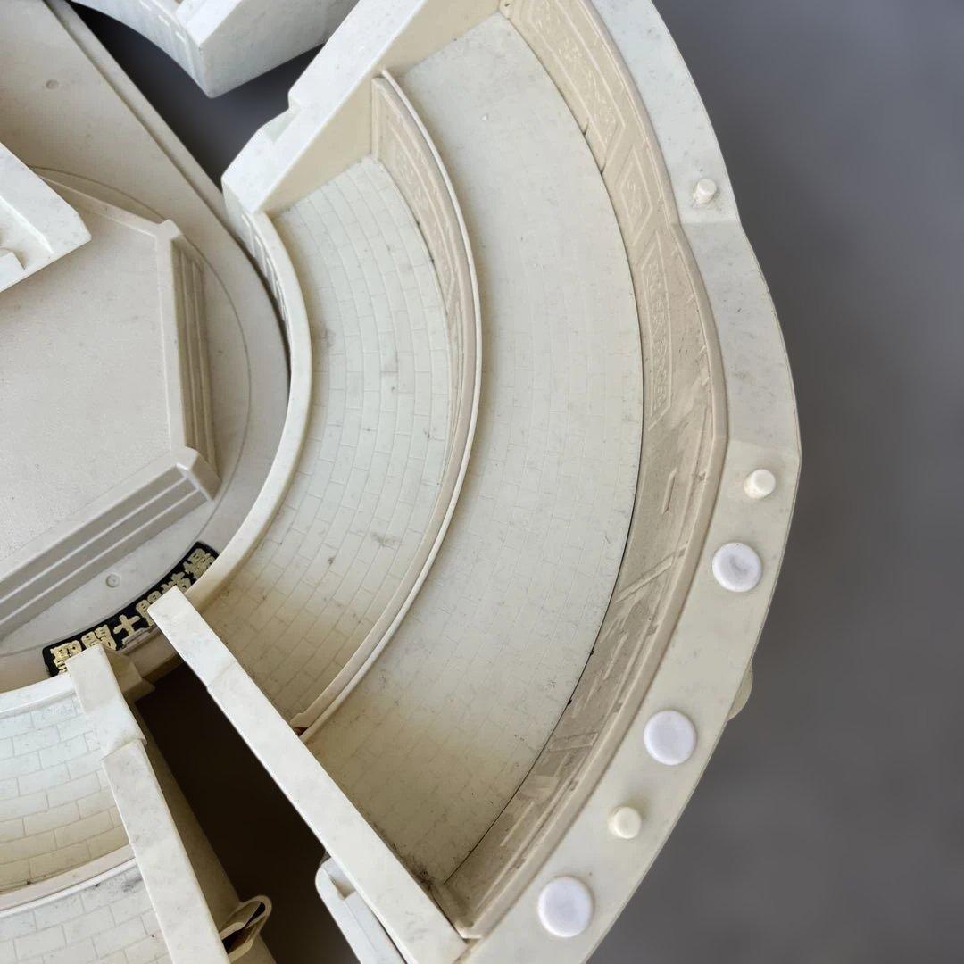 聖闘士星矢　聖衣大系　聖闘士闘技場（セイントコロッセオ）