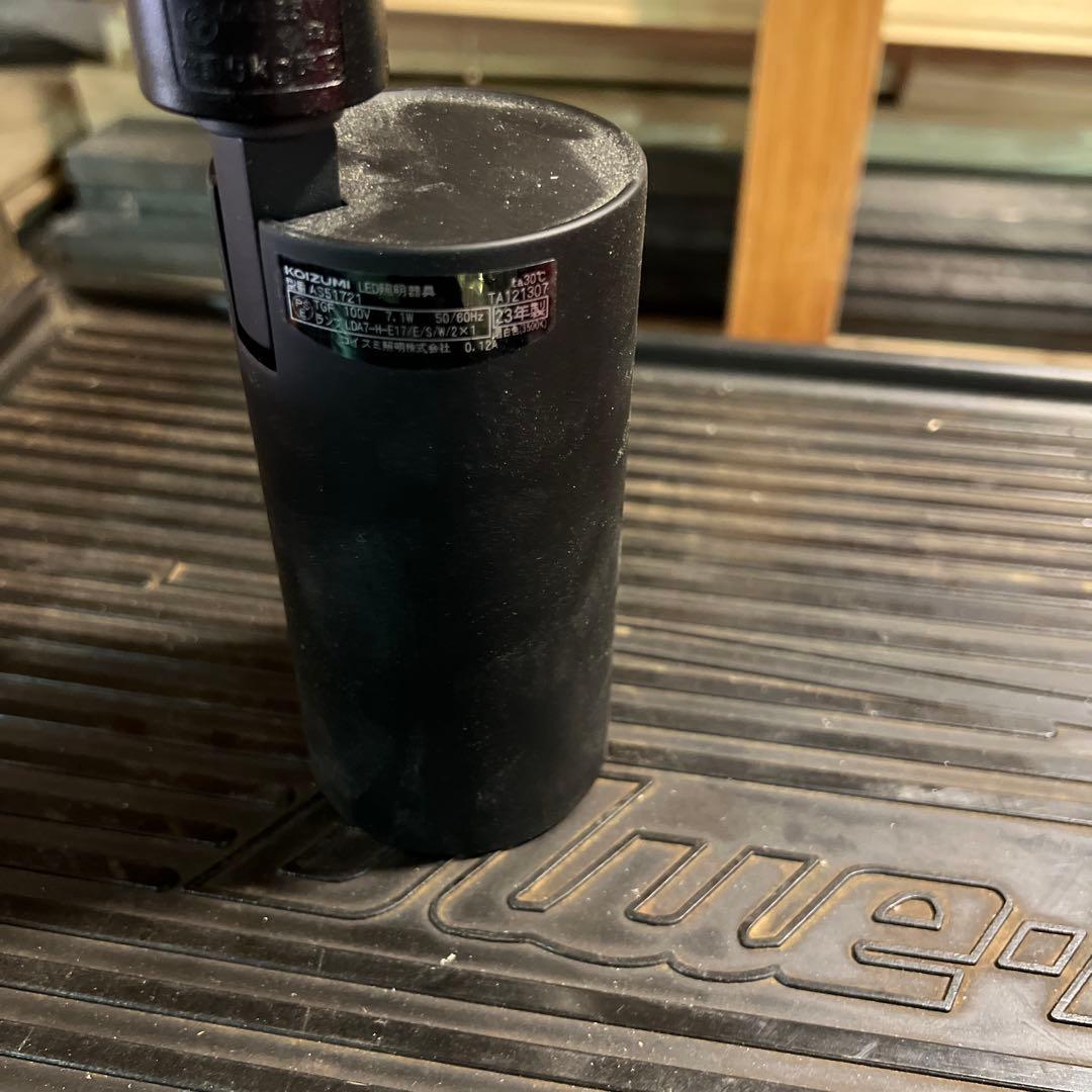 ブラック円筒形LEDスポットライト　コイズミ　ダクトレール用　4個