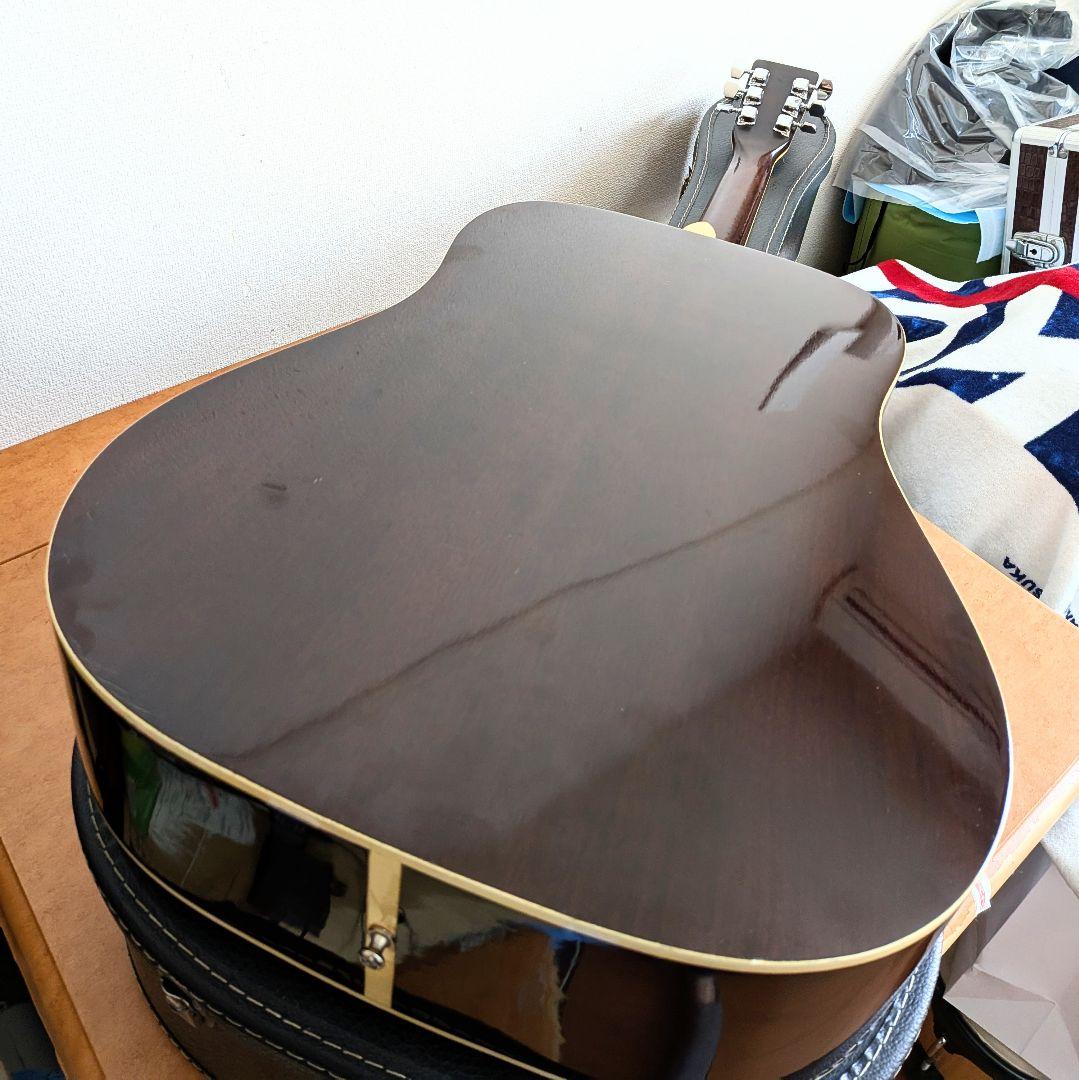 PRO　Matinアコースティックギター縦ロゴ　 スプルーストップ