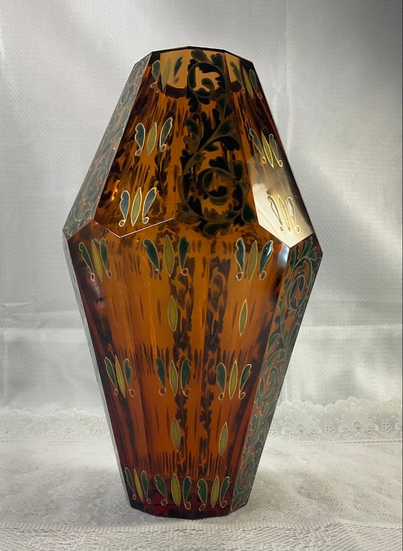 窯彩硝子　雨宮喜能登　茶色の八角形花瓶 植物模様