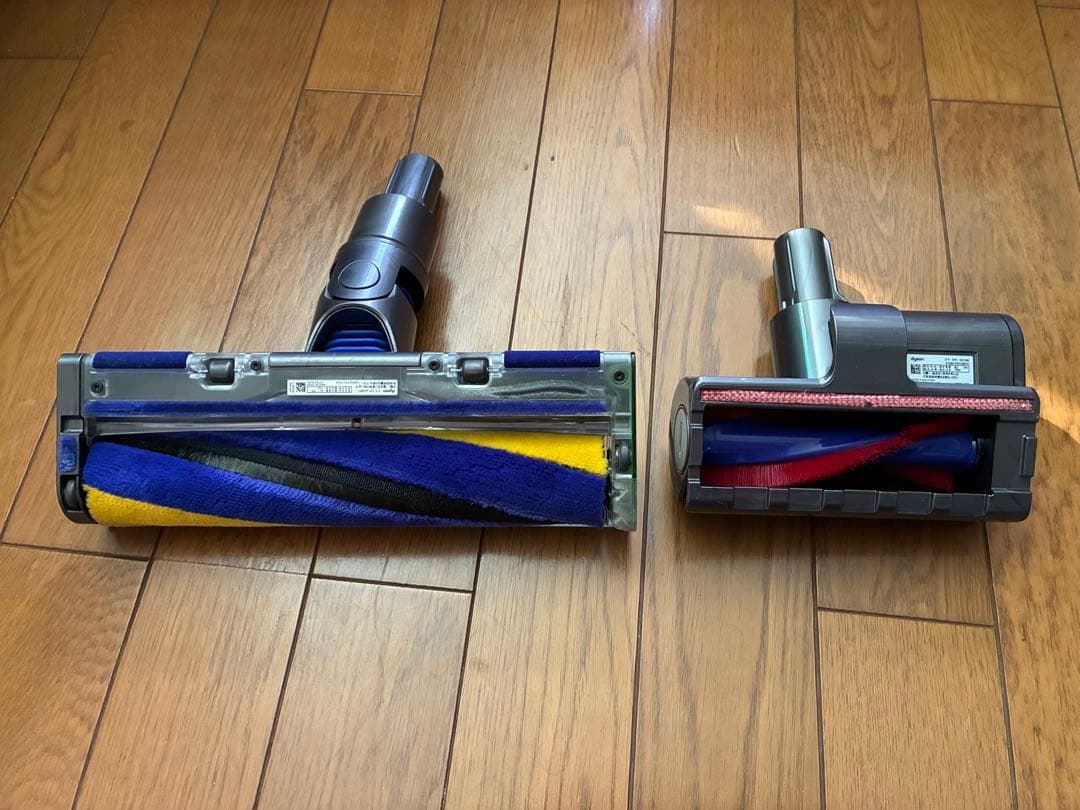 ダイソン コードレスクリーナー　SV33　稼働時間　約25分 LEDヘッド