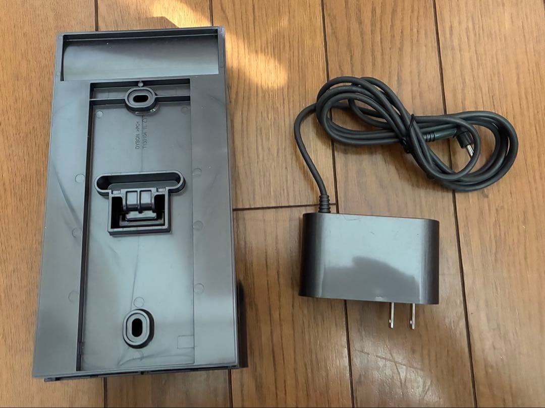 ダイソン コードレスクリーナー　SV33　稼働時間　約25分 LEDヘッド