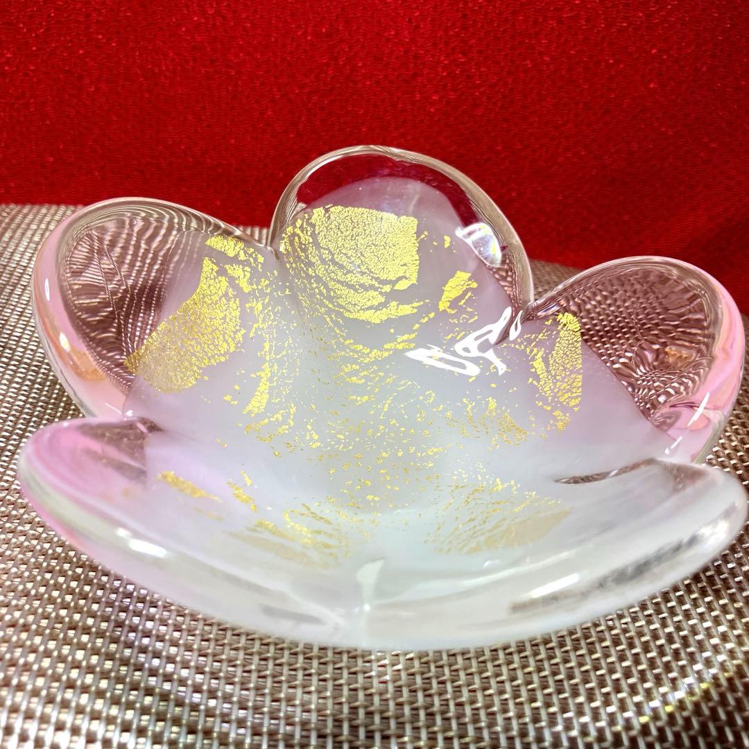 銀座WAKO 玻璃の匠 マルティグラス 金彩 小鉢 金箔入　桜型　未使用シール付