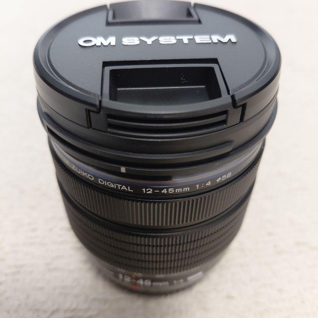 OM SYSTEM M.ZUIKO DIGITAL 12-45mm F/4 新品