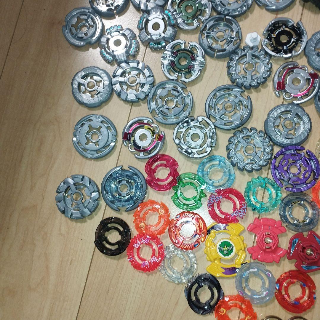 大量　メタルファイトベイブレード　まとめ売り　パーツ類