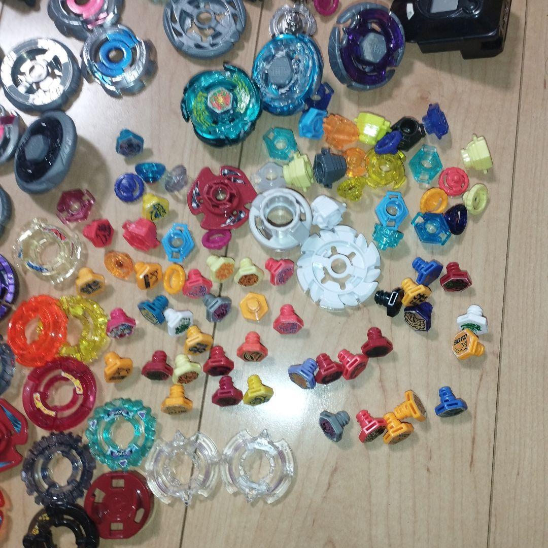 大量　メタルファイトベイブレード　まとめ売り　パーツ類