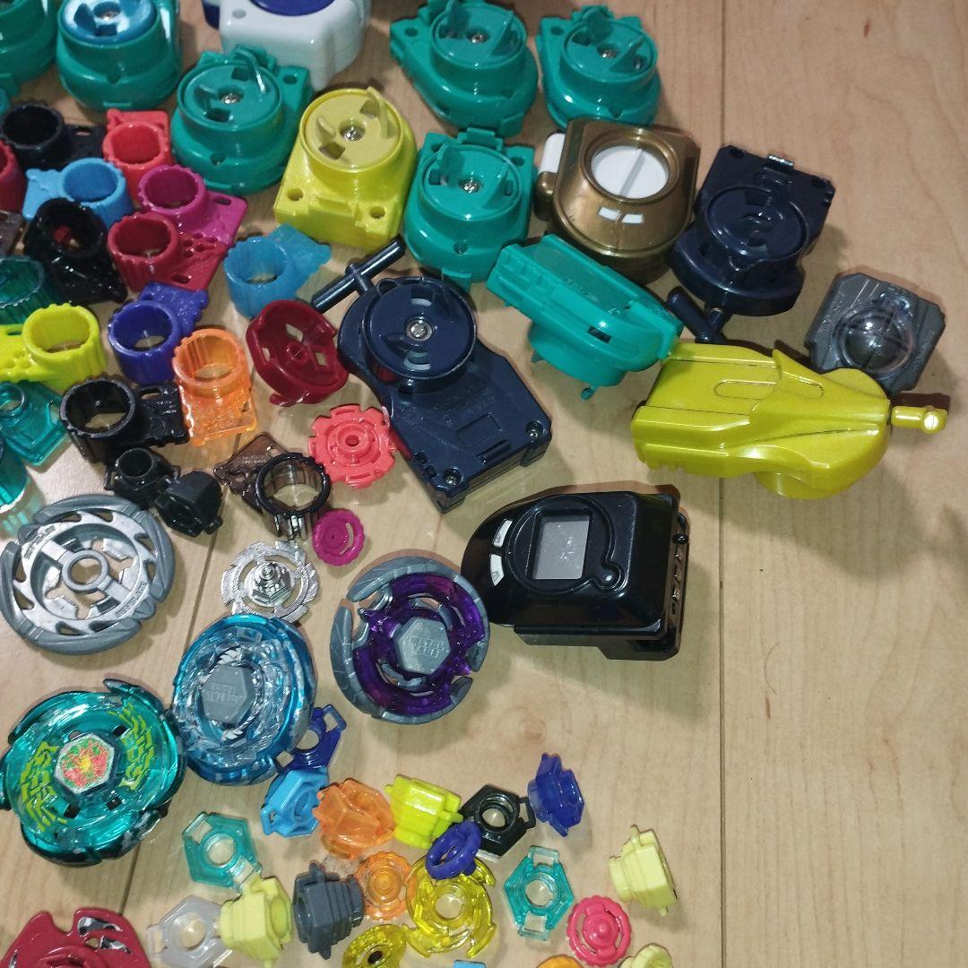 大量　メタルファイトベイブレード　まとめ売り　パーツ類