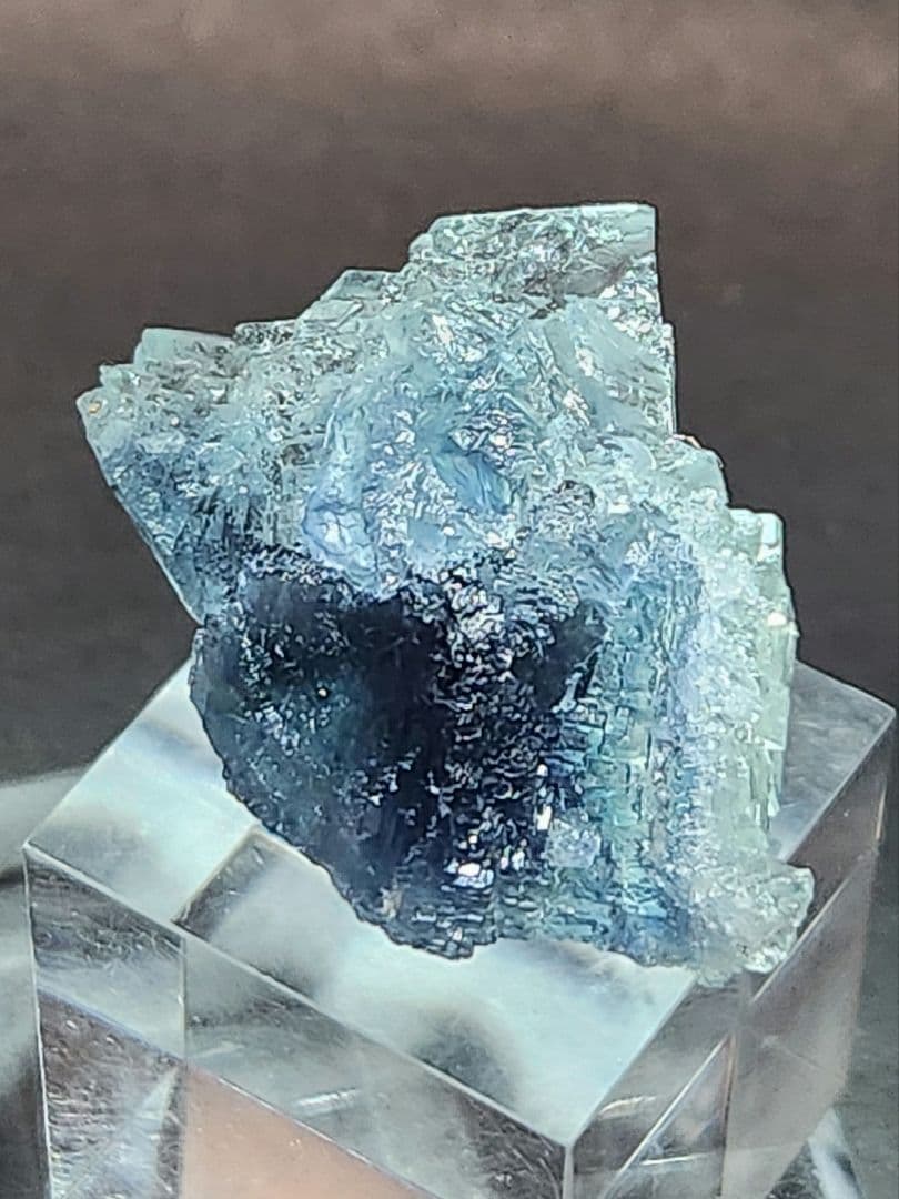 レア✨赤蛍光 高品質 湖南省産 フローライト 原石