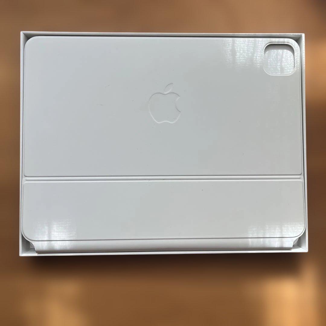 Apple純正のiPad用Magic Keyboard（ホワイト）
