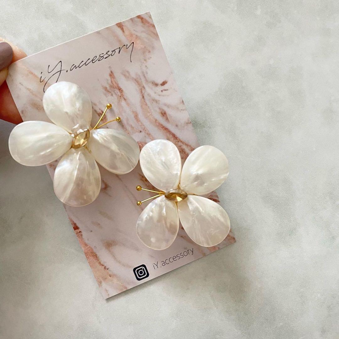 大人気　シェルバタフライ　イヤリング　ピアス　結婚式　前撮り　お色直し　蝶々