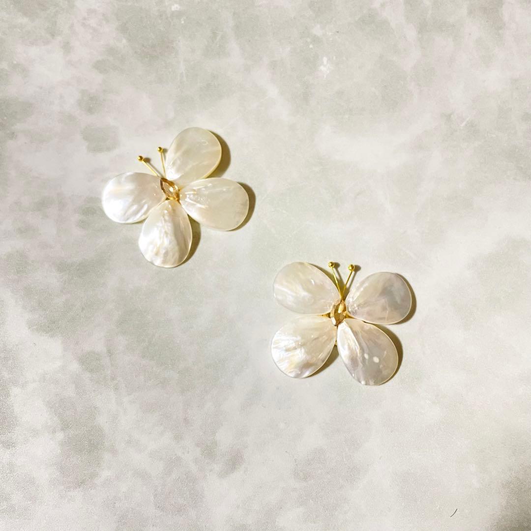 大人気　シェルバタフライ　イヤリング　ピアス　結婚式　前撮り　お色直し　蝶々