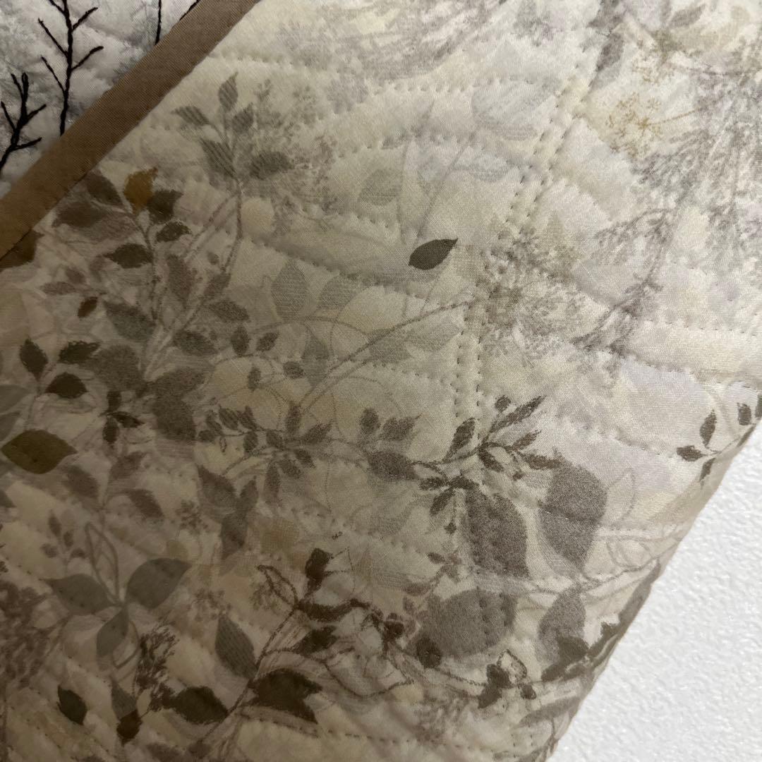 ハンドメイドパッチワークキルト、木のタペストリー