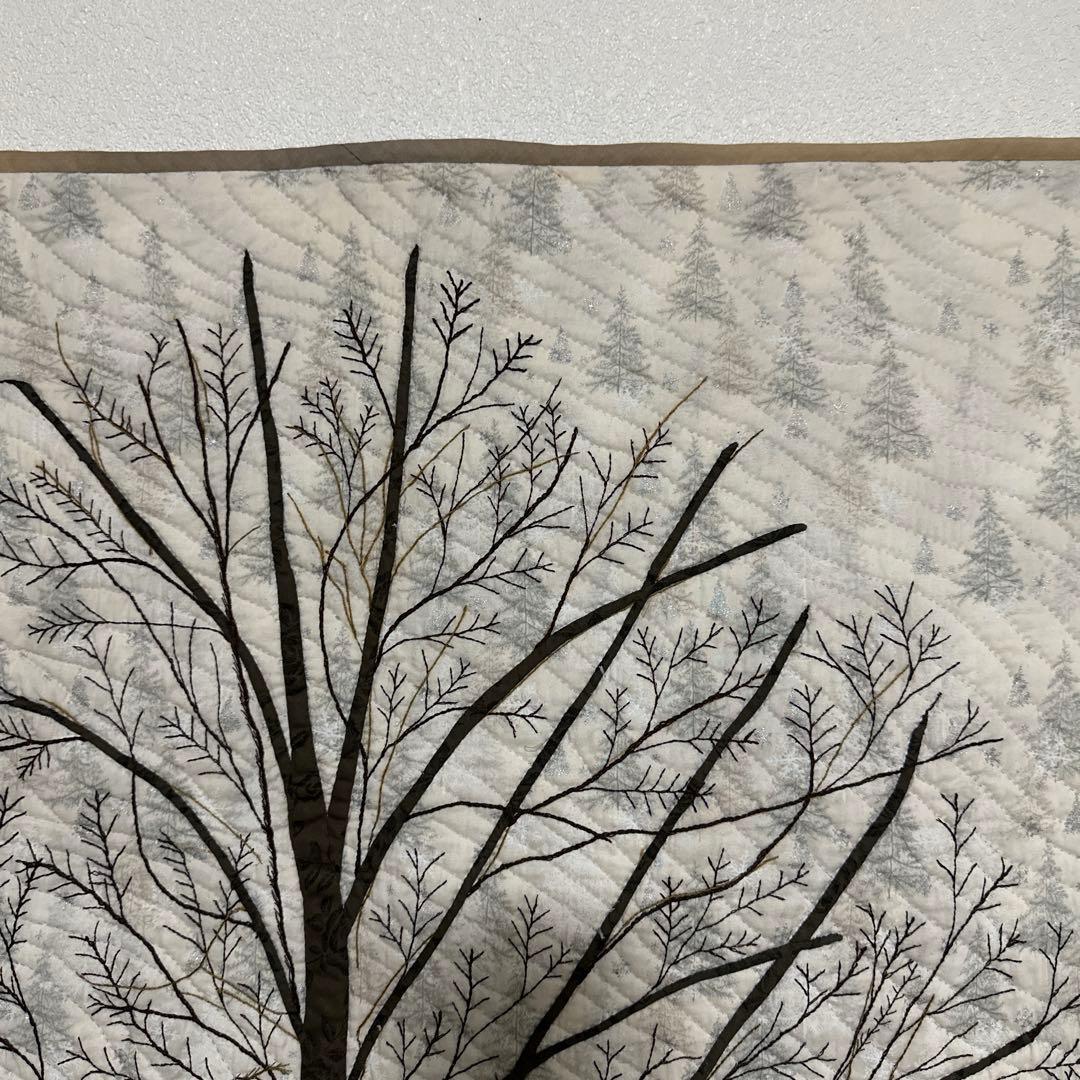 ハンドメイドパッチワークキルト、木のタペストリー