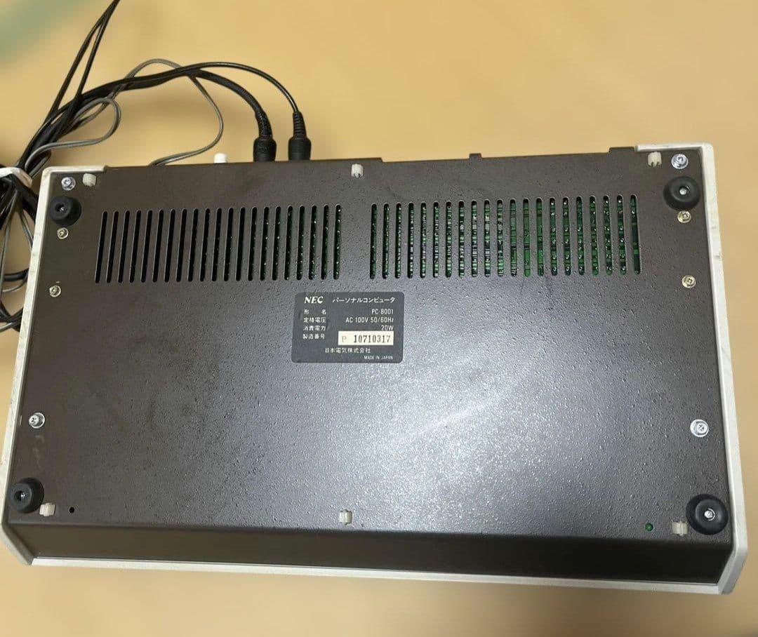NEC PC-8001 パーソナルコンピュータ