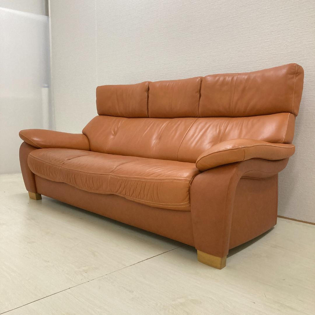 【カリモク】革製　３人掛けソファ　3Pソファ　ZT73