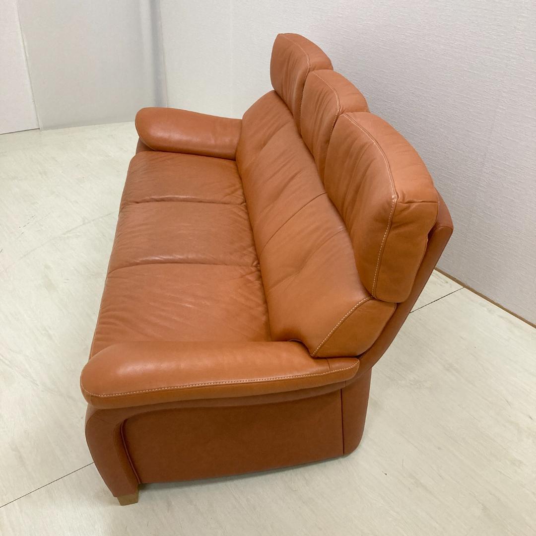 【カリモク】革製　３人掛けソファ　3Pソファ　ZT73