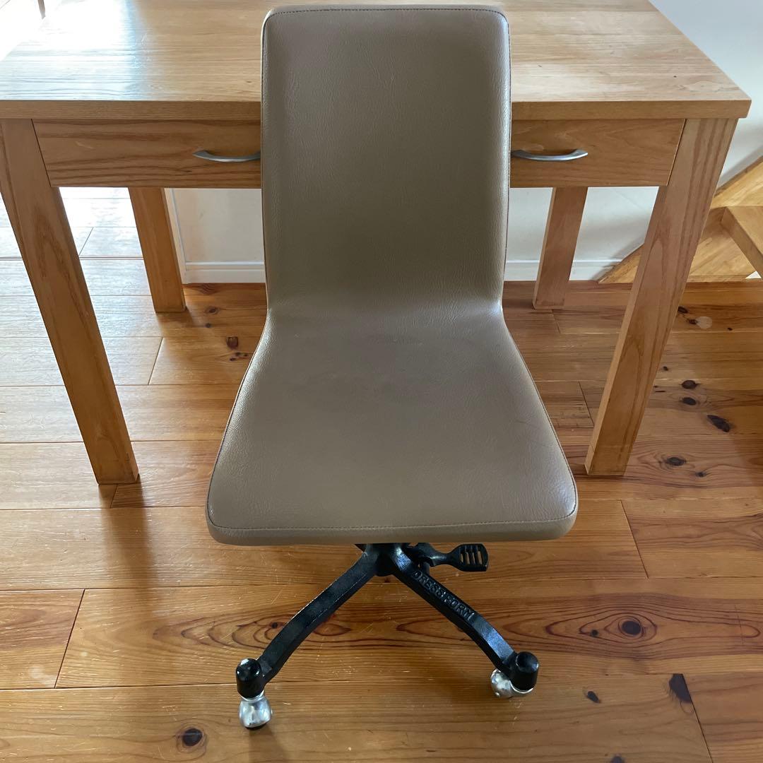 TRUCK DESKWORK ＆ IRON BASE CHAIR セット売り