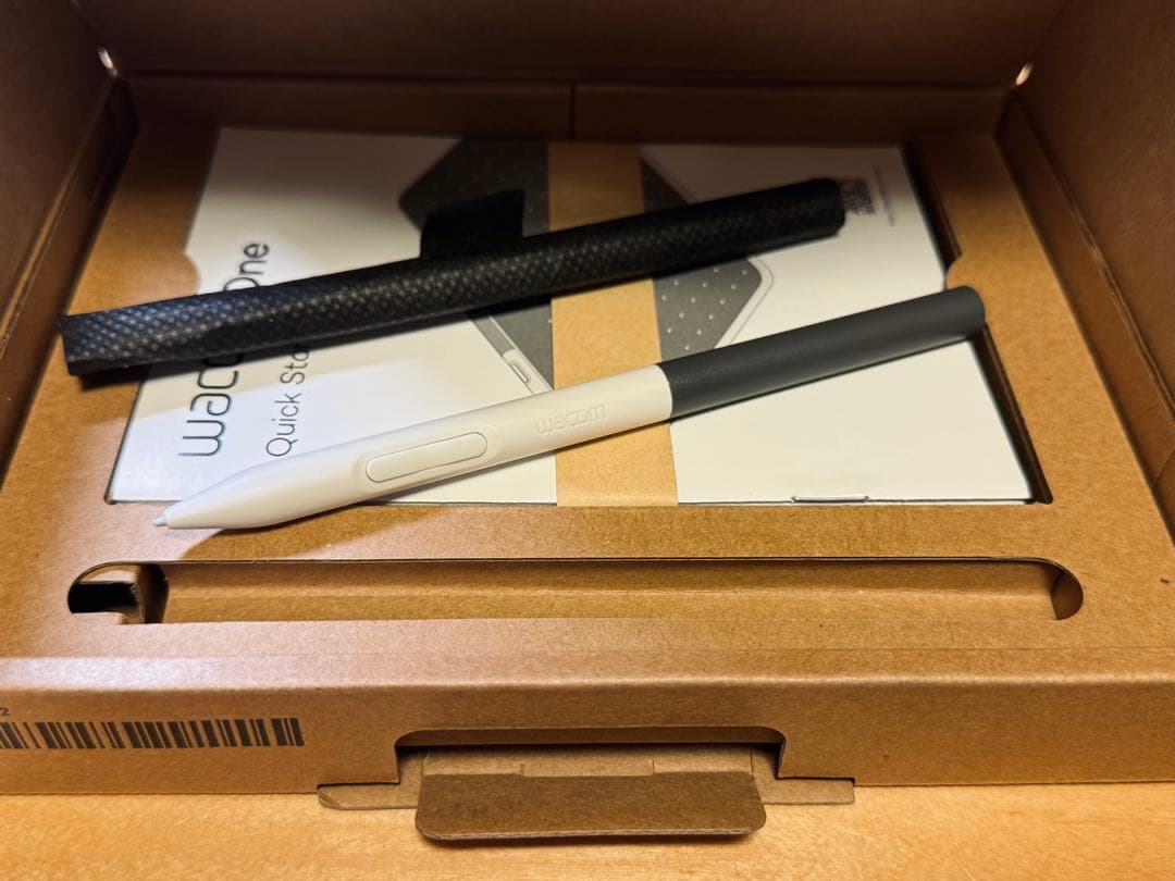 Wacom One ペンタブレット スモール