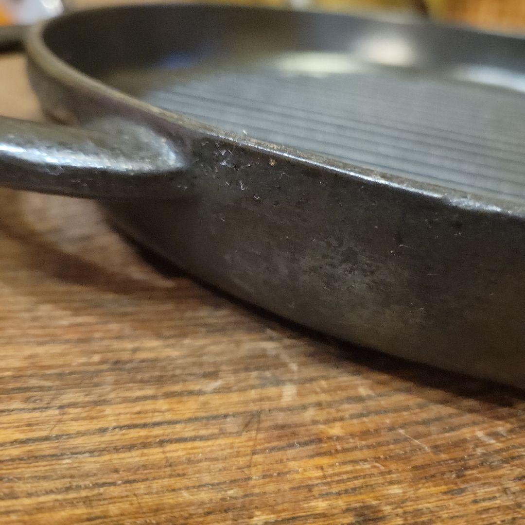 STAUB 鋳鉄ラウンドグリルパン　26cm