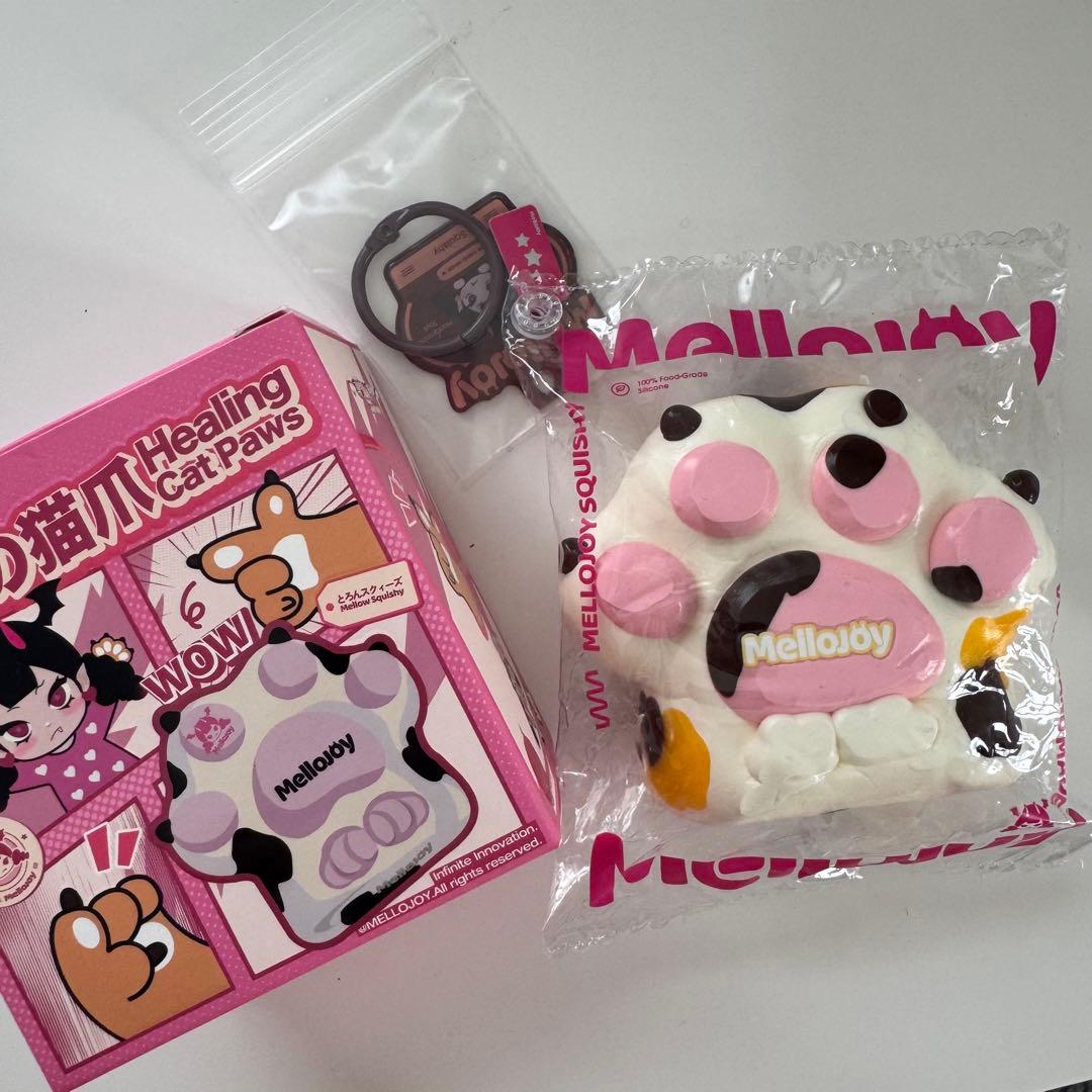 Mellojoy 癒しの猫爪　肉球　スクイーズ　メロジョイ　ねこ