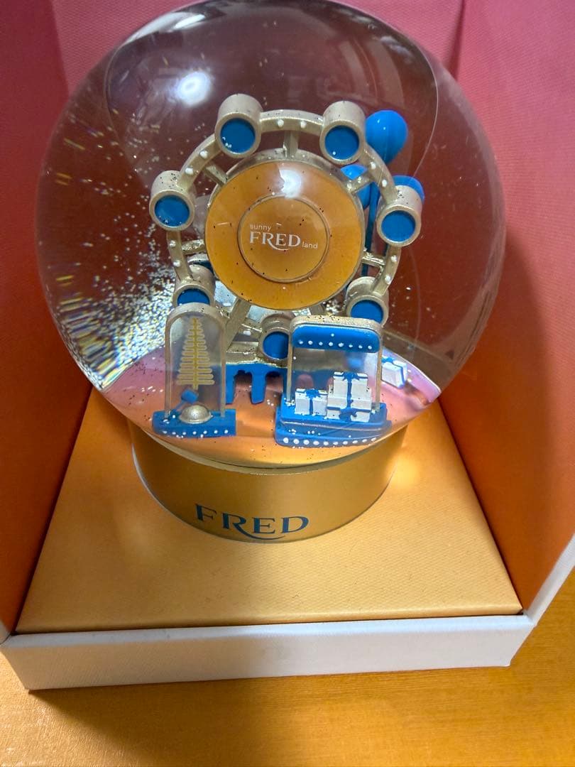 フレッド　スノードーム　ノベルティ