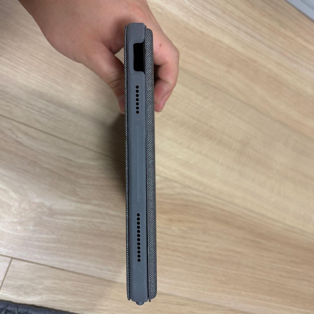 ロジクール Combo Touch iPad 第10世代用 キーボードケース