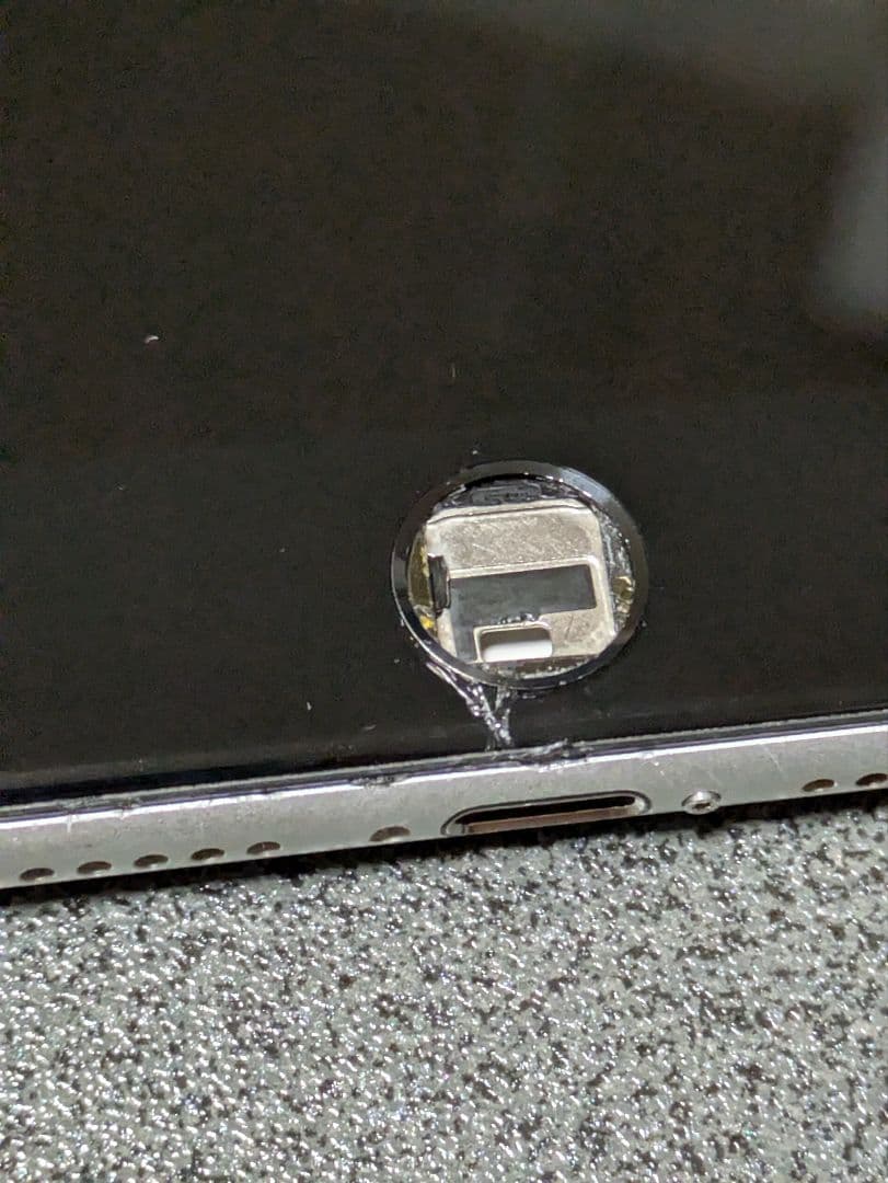 スマートフォン本体 iPhoneSE2