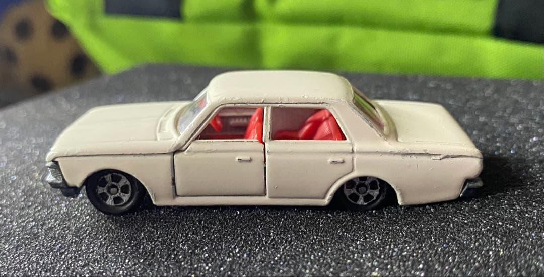 トミカ No.3 クラウンスーパーデラックス 1Aホイール 黒箱 箱付き