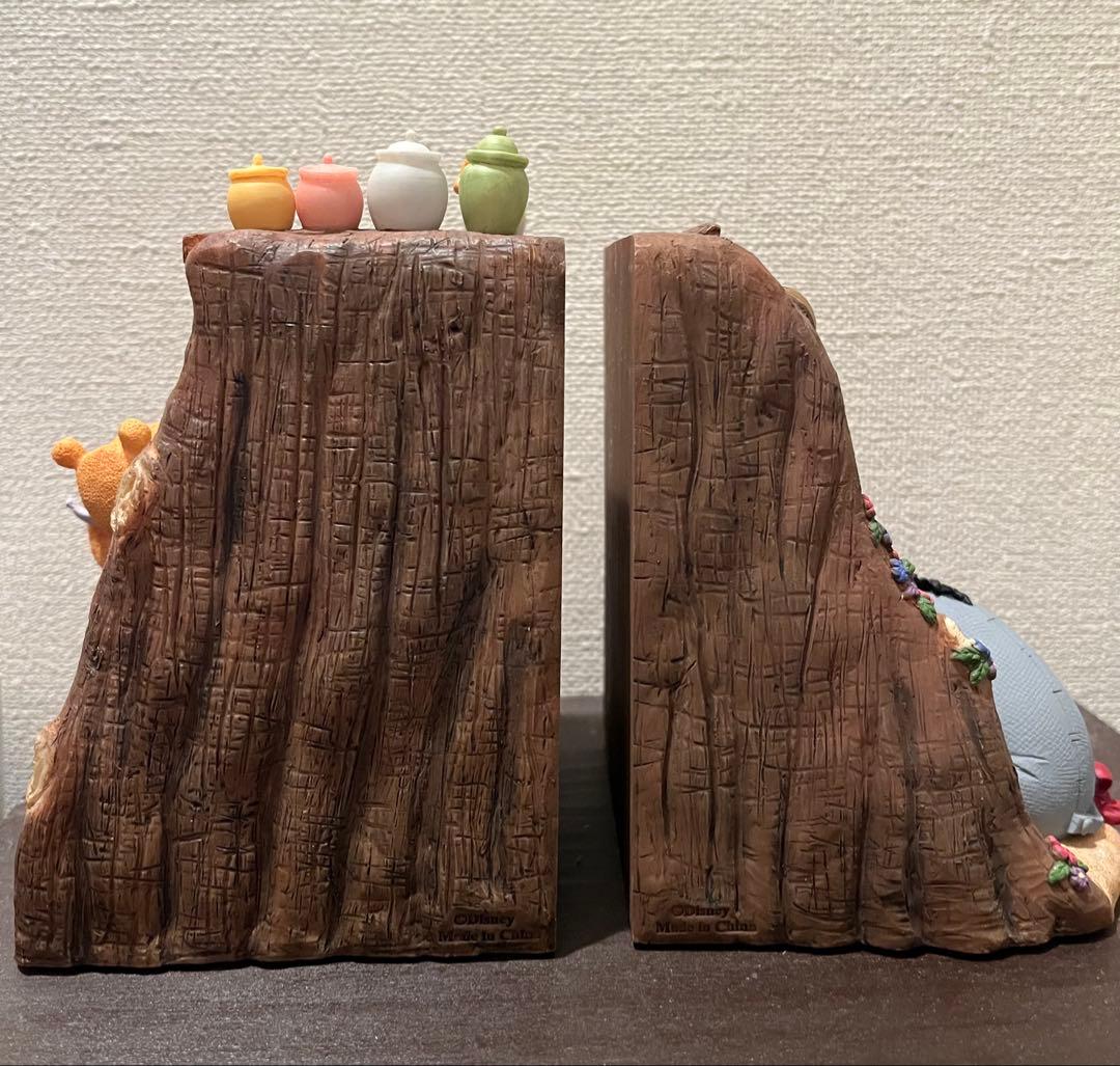 くまのプーさん ブックスタンド　置物