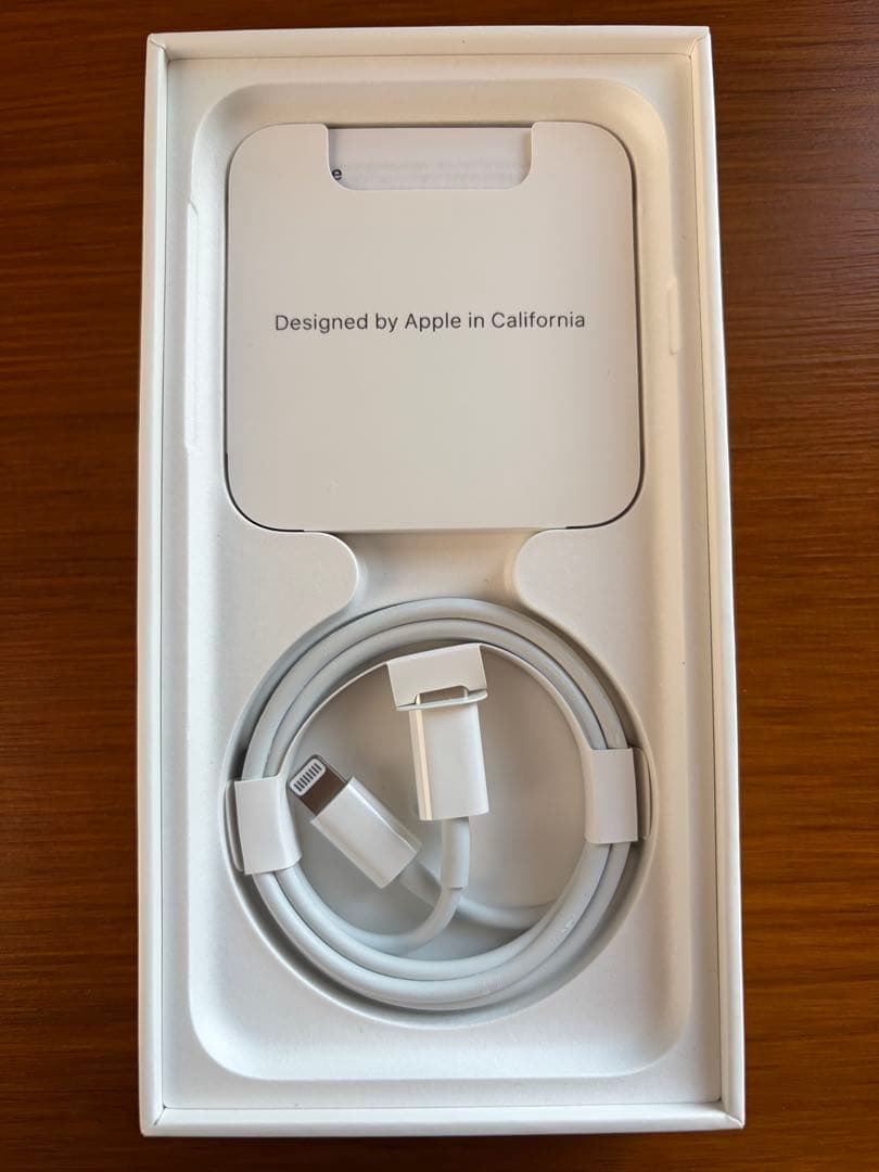 iPhone SE 2 64G SIMフリー