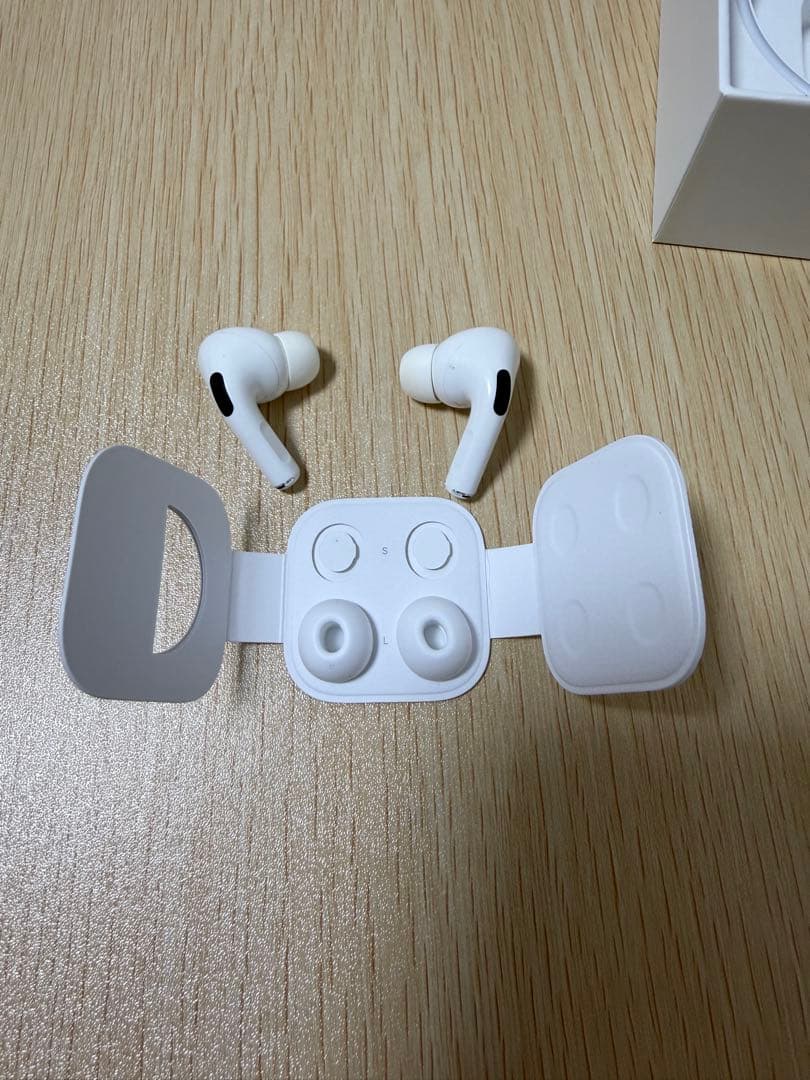 AirPods pro 第1世代