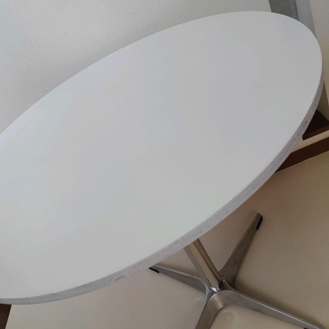 引き取り限定　ogre vamir ラウンドテーブル ホワイト系 韓国インテリア