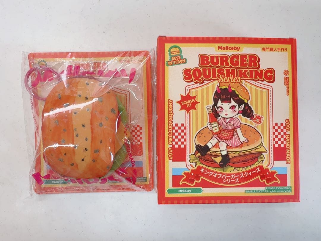 ♡ayami♡ Mellojoy カップケーキか？ キングオブバーガー