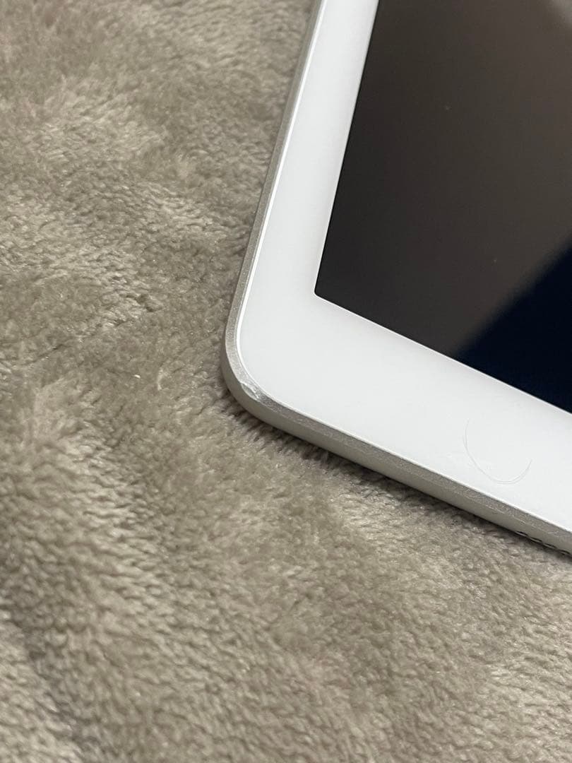 iPad 第6世代 Wi-Fiモデル 128gb