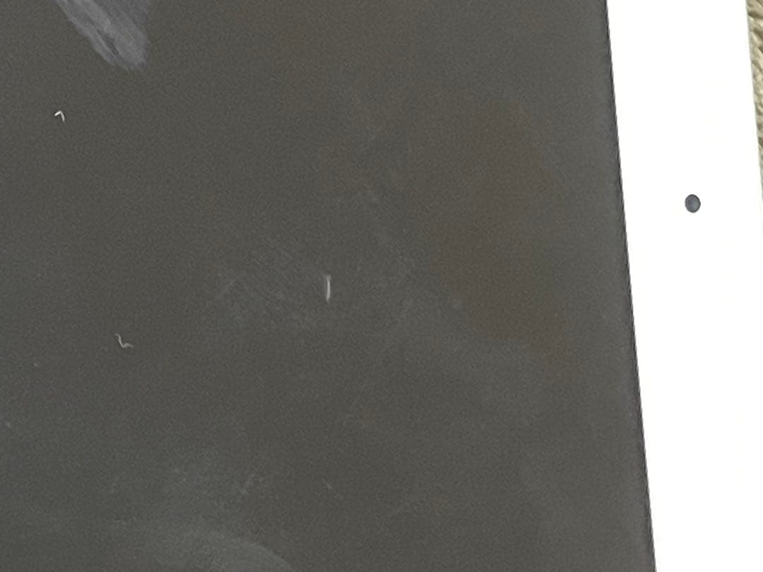 iPad 第6世代 Wi-Fiモデル 128gb