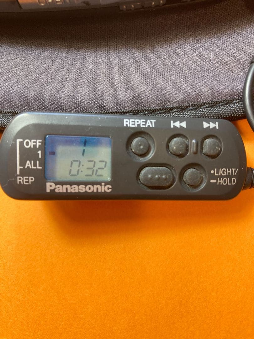 動作品 Panasonic ポータブルCDプレーヤー SL-SX500 匿名配送