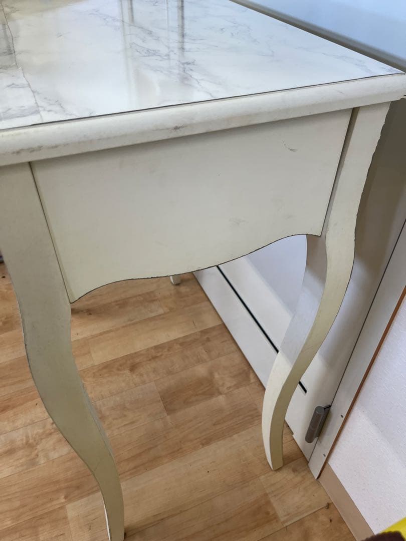 ドレッサー　鏡台　化粧台　大理石柄　昭和レトロ　白　ホワイト　おしゃれ