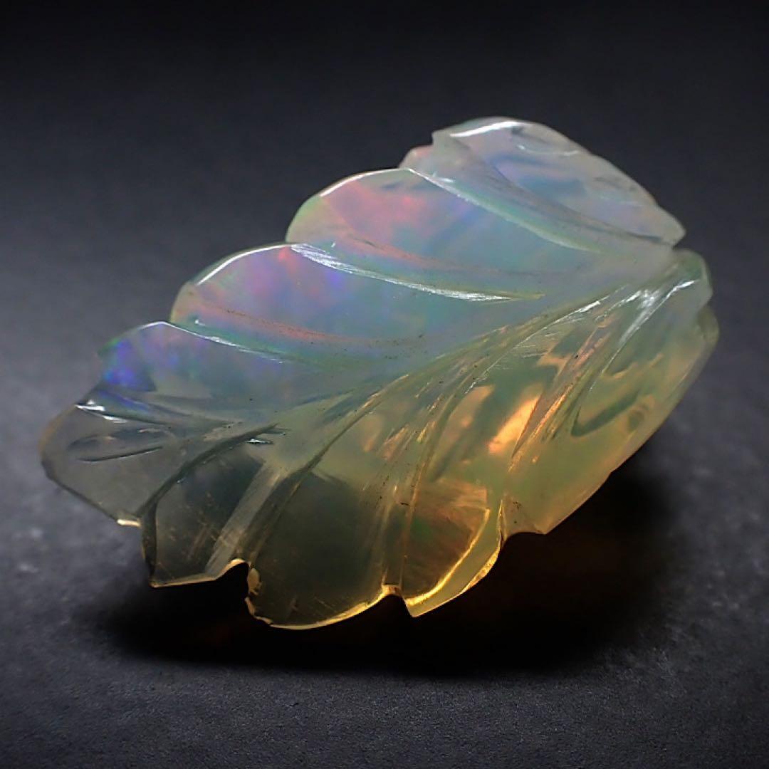 【エチオピア産】オパール彫刻