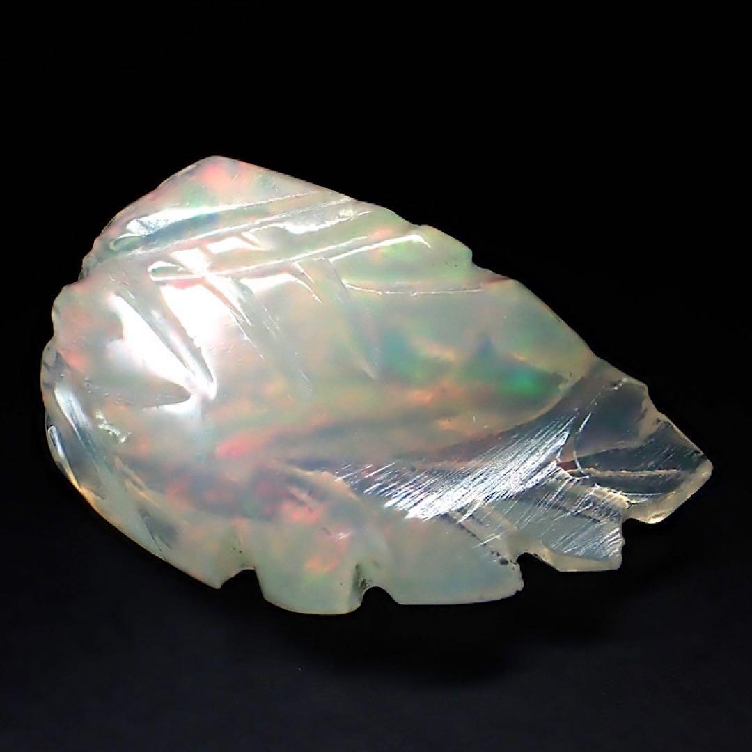 【エチオピア産】オパール彫刻