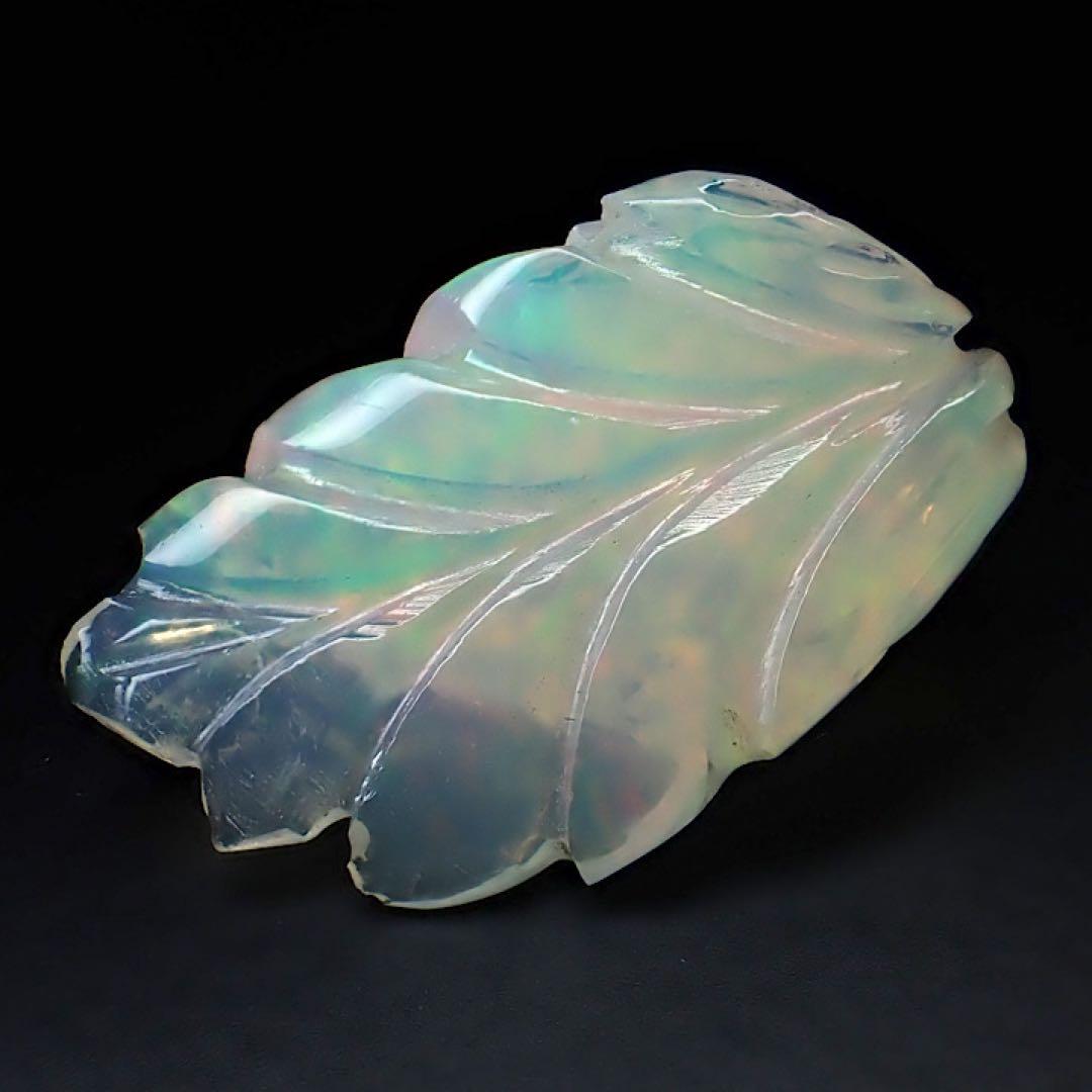 【エチオピア産】オパール彫刻