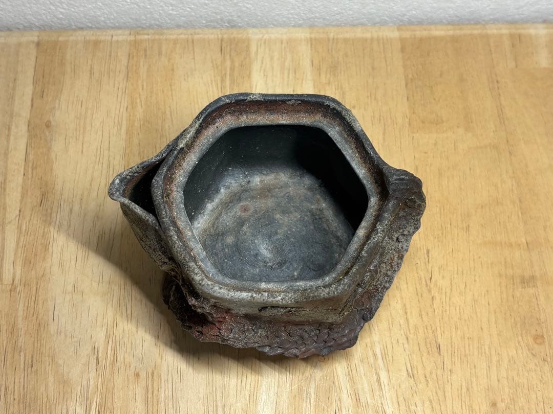 128. 備前焼 宝瓶 登り窯 龍 りゅう 6角 手びねり 急須