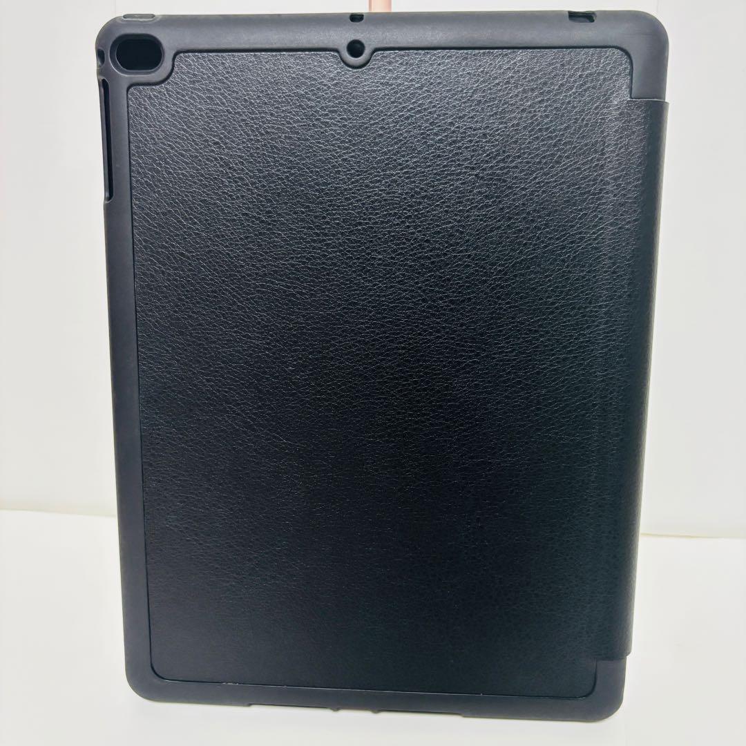 iPad 第6世代 32GB Wi-Fi + Cellular