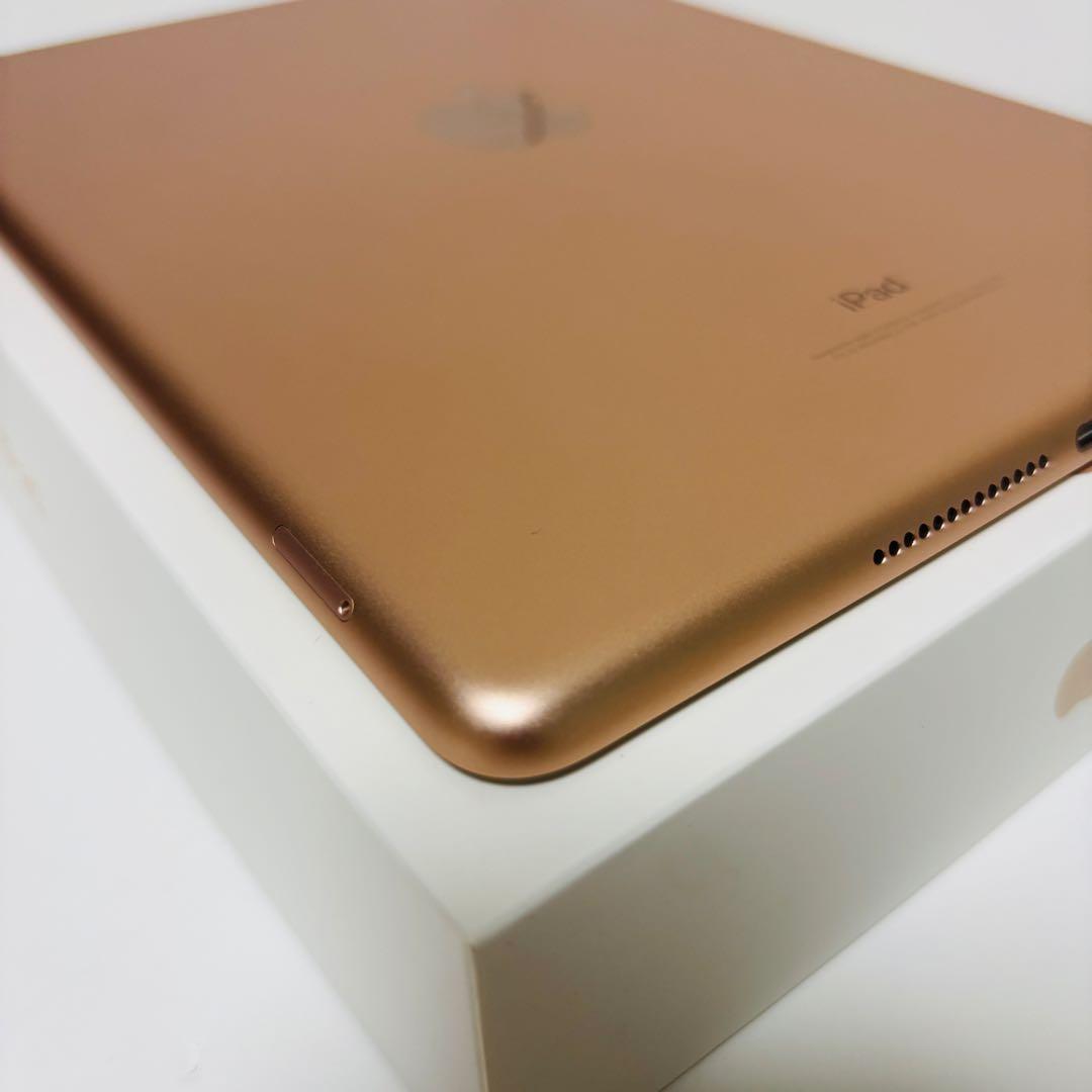 iPad 第6世代 32GB Wi-Fi + Cellular