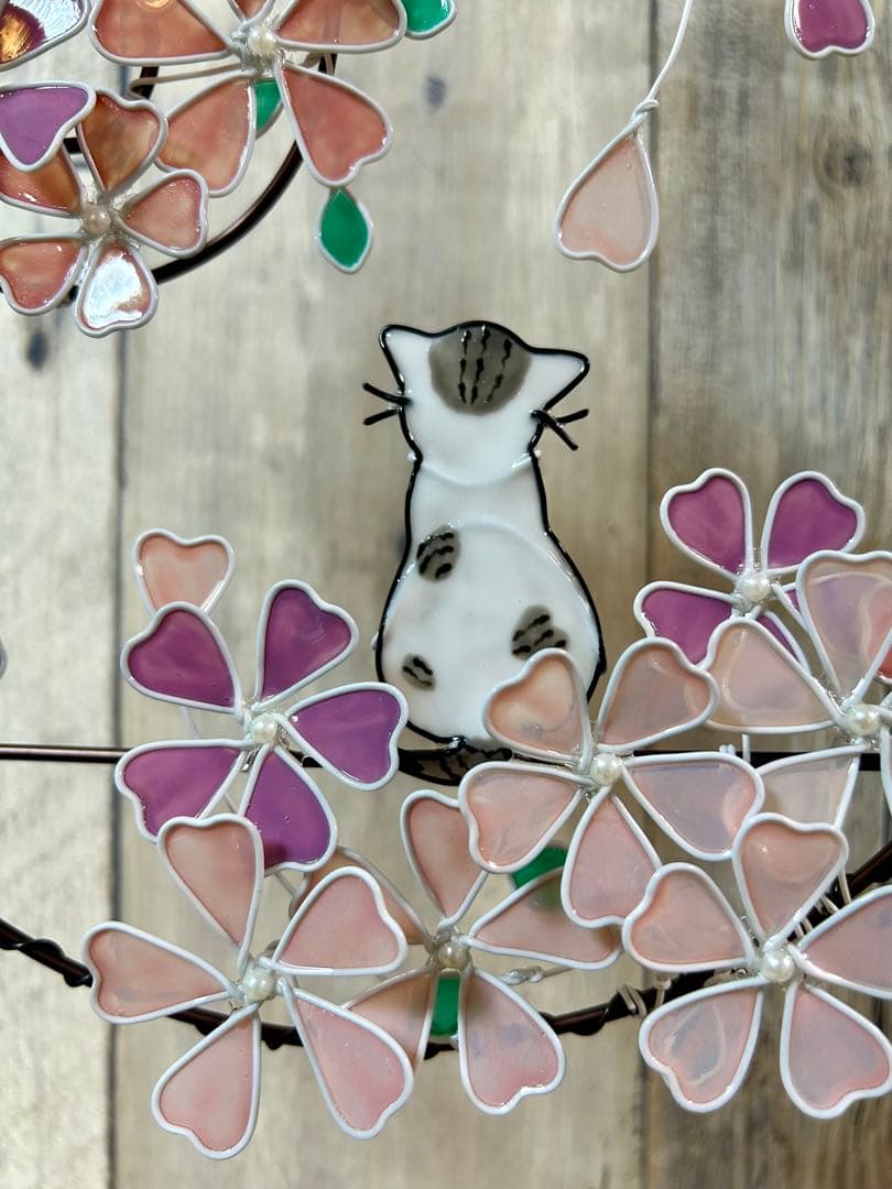 いちごジャム「春の白キジ猫リース」ワイヤークラフト